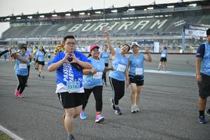 BIB: 13253, 1104, 1311, 16179, 15182
                            <button type="button" onclick="openModal(10710855)" class="btn btn-primary btn-sm float-right btn-popup" data-toggle="modal" data-target=".modal-high-quality">
                        <i class="fas fa-shopping-cart"></i> Add to Cart
                    </button>
                                            <button type="button" onclick="isThisMe(10710855, true)" class="btn btn-success btn-sm float-right btn-popup btn-isme hidden" data-toggle="tooltip" data-placement="bottom" title="นี่คือรูปของคุณใช่ไหม คลิกที่นี่เพื่อเอาเข้าอัลบั้ม">
                        <i class="fas fa-plus"></i> Add to album
                    </button>
                    <button type="button" onclick="isThisMe(10710855, false)" class="btn btn-warning btn-sm float-right btn-popup btn-isnotme hidden">
                        <i class="fas fa-ban"></i> Remove from album
                    </button>